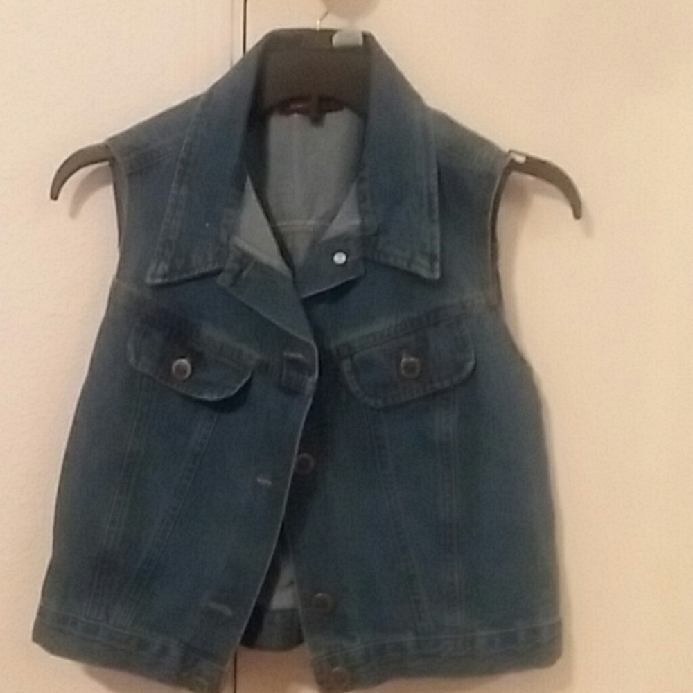 Levi vest